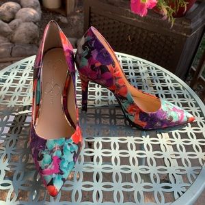 Jessica’s Simpson heels